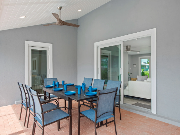 Luxury Canal Front Property with Private Pool - Perfect Coastal Retreat